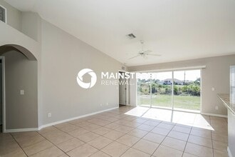 2703 19th St SW in Lehigh Acres, FL - Building Photo - Building Photo