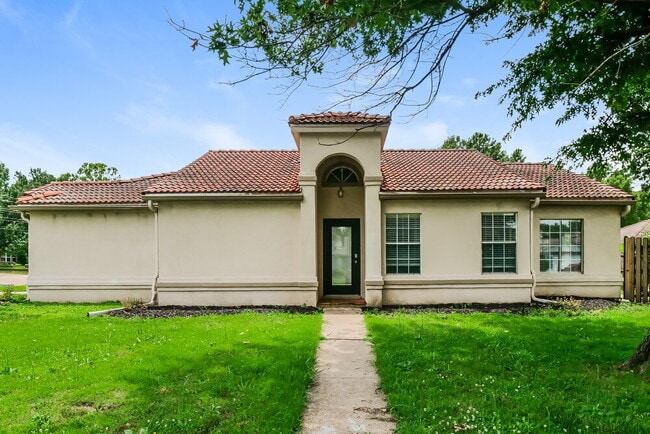 property at 1153 Charstone Dr