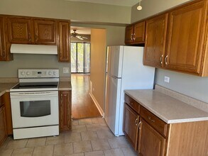 5405 Chateau Dr in Rolling Meadows, IL - Building Photo - Building Photo