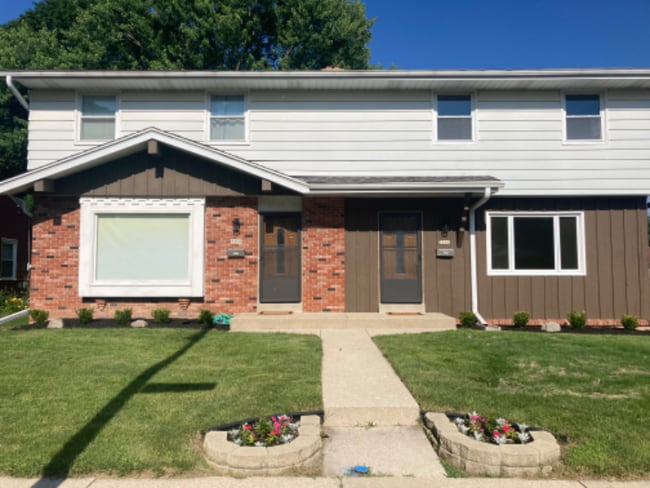 property at 3202 S 80th St