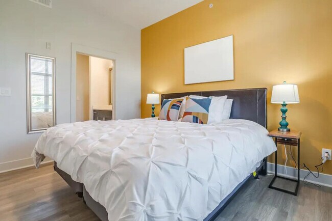 2901 Indiana St in Dallas, TX - Building Photo - Building Photo