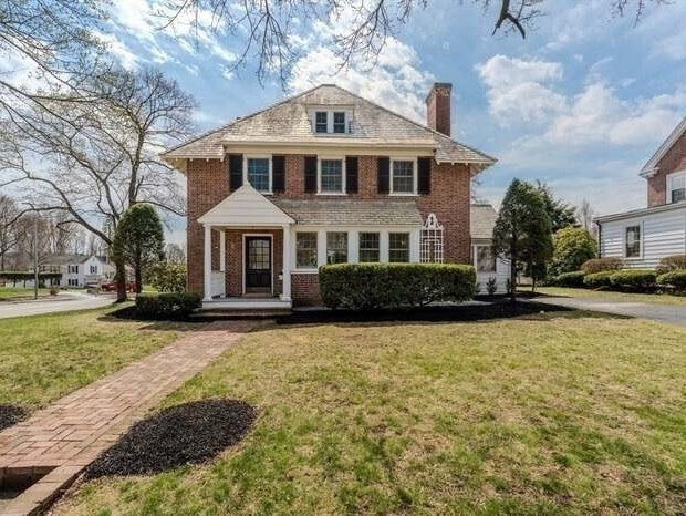 2 William St in Andover, MA - Building Photo