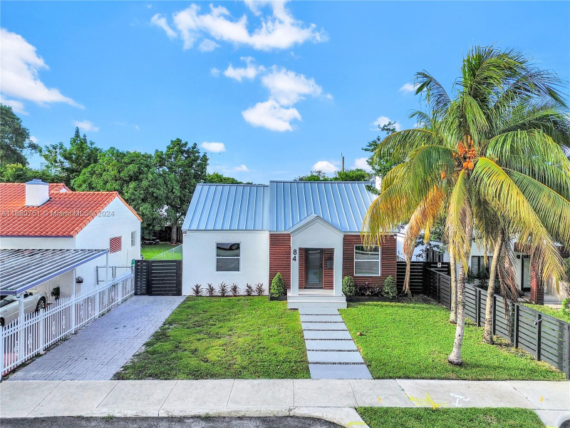 84 NW 48th St in Miami, FL - Building Photo