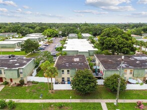 1799 N Highland Ave in Clearwater, FL - Building Photo - Building Photo