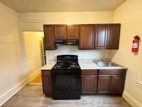 425 Nevin St in Lancaster, PA - Building Photo - Building Photo