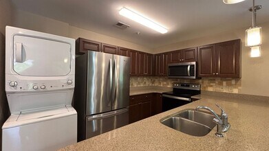 121 Village Dr in Gatlinburg, TN - Building Photo - Building Photo