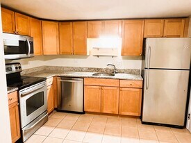 870 Haverhill St in Rowley, MA - Building Photo