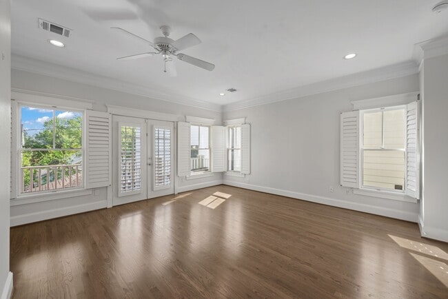 property at 626 E 12th St