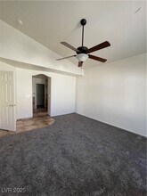 7936 Verde Springs Dr in Las Vegas, NV - Building Photo - Building Photo