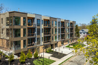 Terrazza in Wellesley, MA - Foto de edificio - Building Photo