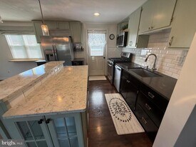 5079 Macnamara Dr in Fredericksburg, VA - Building Photo