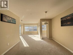 6800 Eckersley Rd in Richmond, BC - Building Photo - Building Photo