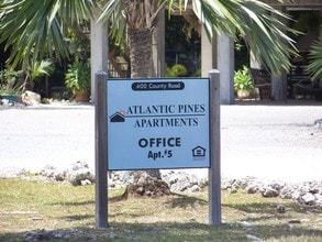 Atlantic Pines Apartments in Big Pine Key, FL - Building Photo - Building Photo