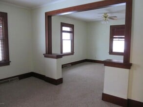 99 4th St in Wood Lake, MN - Building Photo - Building Photo