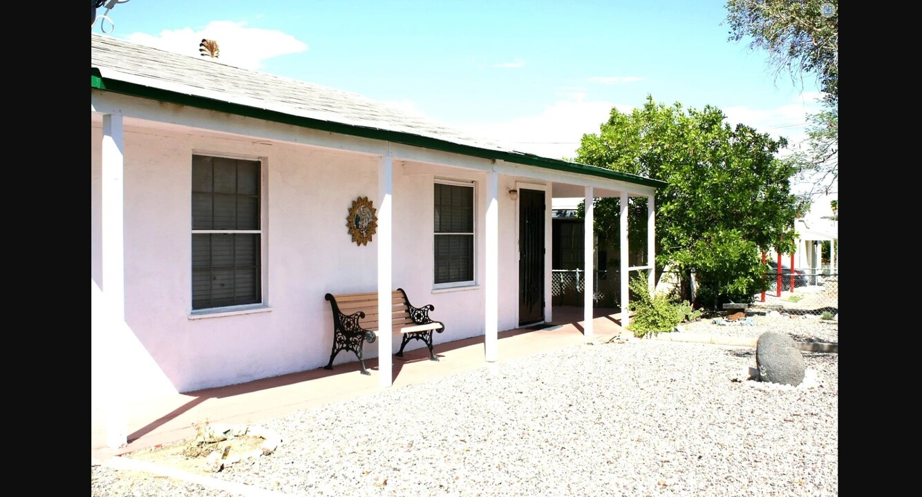 320 W 2nd Ave in Ajo, AZ - Building Photo