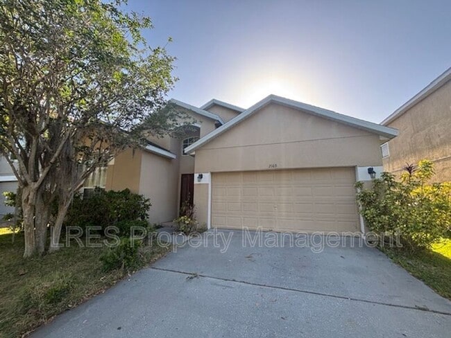 2103 Continental St in St. Cloud, FL - Building Photo - Building Photo