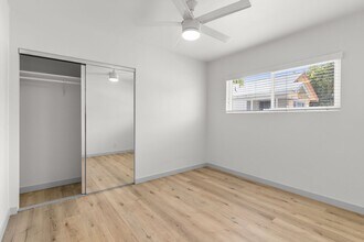 1078 E 7th St in Long Beach, CA - Building Photo - Building Photo