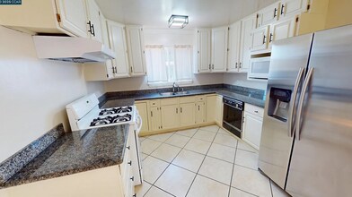 2029 Sutter Ave in San Pablo, CA - Building Photo - Building Photo
