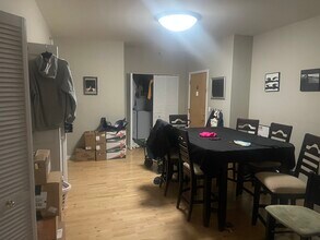 6400 N Northwest Hwy in Chicago, IL - Building Photo - Building Photo