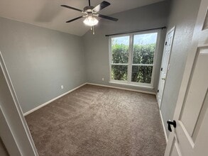 4400 Esta Lee Ave in Killeen, TX - Building Photo - Building Photo