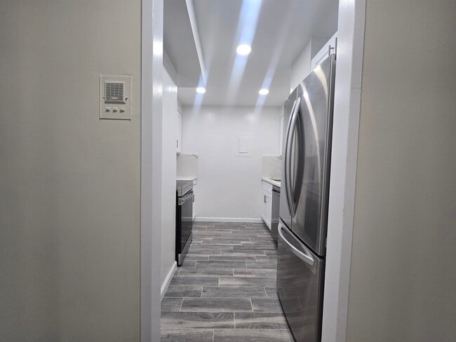 133 Harmon Cove Tower in Secaucus, NJ - Building Photo - Building Photo