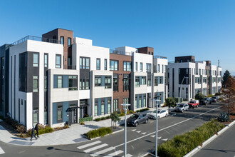 Block 6 in Alameda, CA - Building Photo - Building Photo