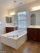 7824 Stoneleaf Rd in San Ramon, CA - Building Photo - Building Photo