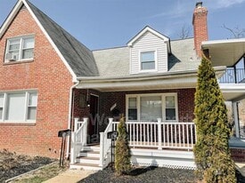 4400 W Forest Park Ave