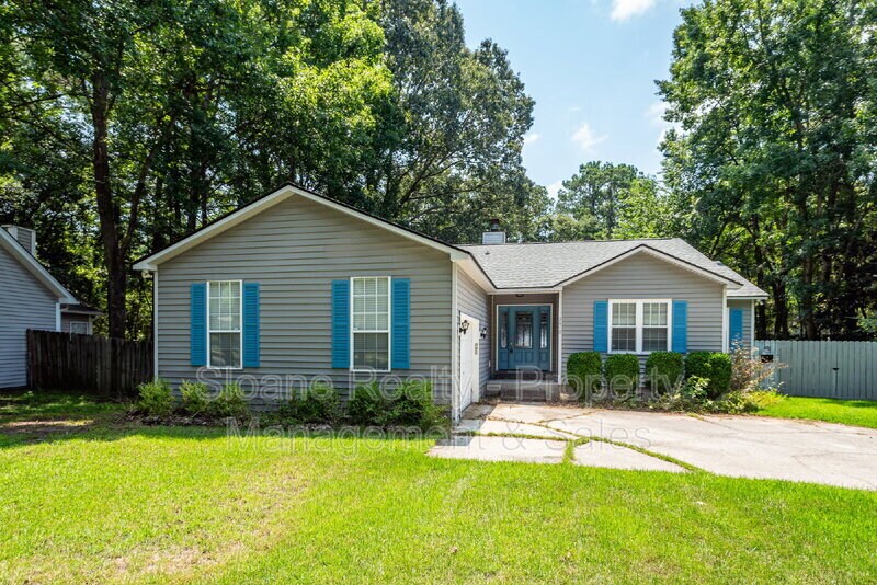 3618 Walkers Ferry Ln in Johns Island, SC - Building Photo