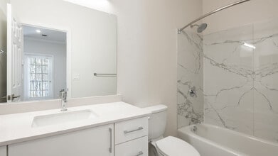 Liberty Park in Braintree, MA - Building Photo - Building Photo