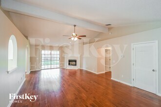 12274 Stockbridge Ct N in Jacksonville, FL - Foto de edificio - Building Photo