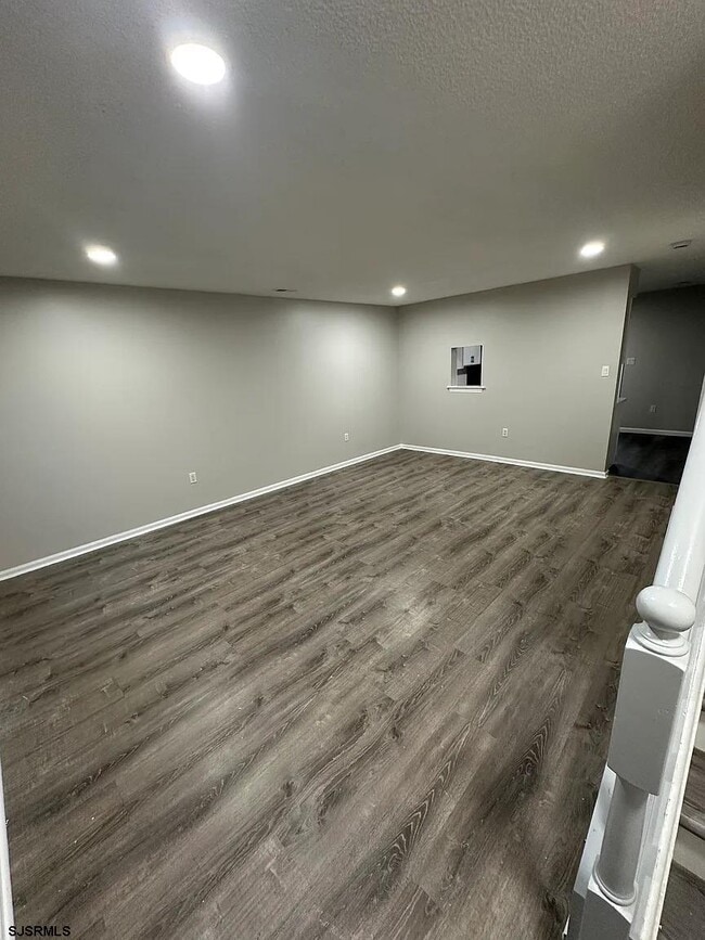 225 W Leeds Ave in Pleasantville, NJ - Building Photo - Building Photo