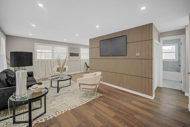 18331 John Ave in Country Club Hills, IL - Building Photo - Building Photo