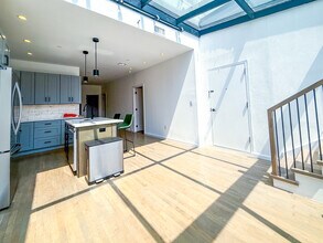 2001 Steinway St, Unit 2 in Astoria, NY - Building Photo - Building Photo