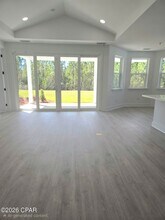 9535 Escape Ave in Panama City Beach, FL - Foto de edificio - Building Photo