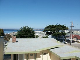 845 Wave St in Monterey, CA - Building Photo