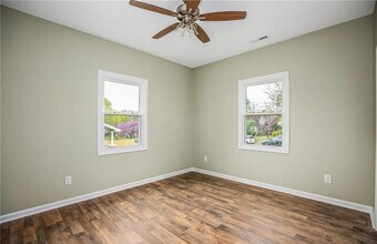 2335 Greenway Ave NW in Winston-Salem, NC - Building Photo - Building Photo