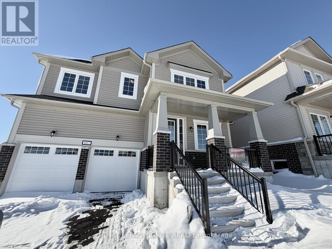 property at 107 Windermere Blvd