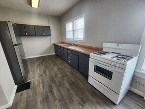 1436 Sycamore St in Terre Haute, IN - Building Photo - Building Photo