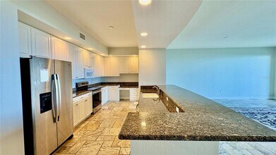 261 Minorca Beach Way, Unit 702 in New Smyrna Beach, FL - Building Photo - Building Photo