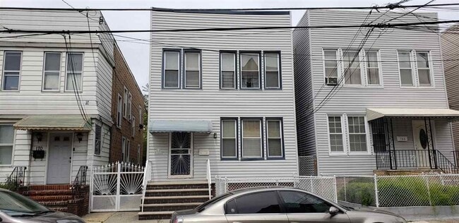 property at 168 Clendenny Ave