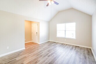 2718 Lincoya Dr in Murfreesboro, TN - Building Photo - Building Photo