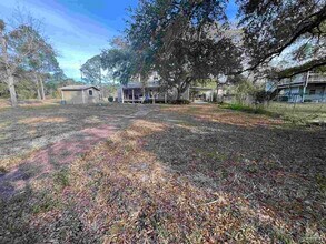 5778 Trout Bayou Cir in Milton, FL - Foto de edificio - Building Photo