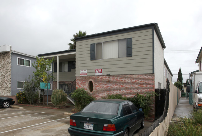 4144 Iowa St in San Diego, CA - Foto de edificio - Building Photo