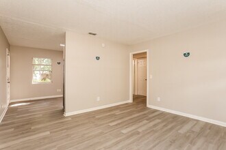 2434 Quail Ave in Jacksonville, FL - Building Photo - Building Photo