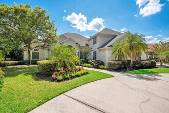 8527 Summerville Pl in Orlando, FL - Foto de edificio - Building Photo