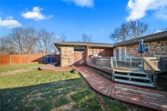 1202 SW B St in Bentonville, AR - Building Photo - Building Photo