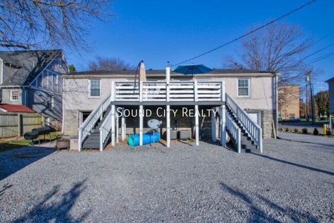 103 Cherokee Rd in Nashville, TN - Building Photo - Building Photo