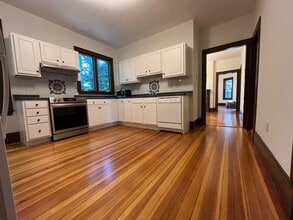 88 Putnam Ave, Unit 1 in Cambridge, MA - Foto de edificio - Building Photo
