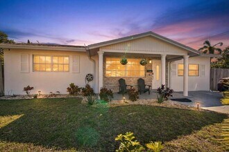 110 NE 30th St in Pompano Beach, FL - Building Photo - Building Photo